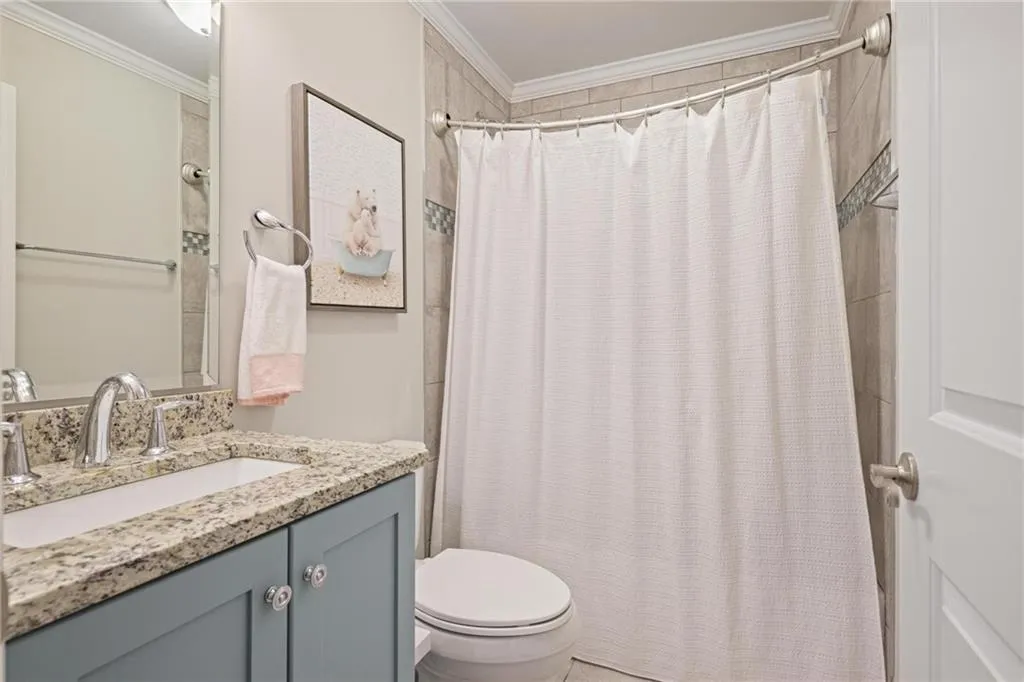 292 Eureka Drive Ne, Atlanta, Georgia 30305, 5 Bedrooms Bedrooms, ,3 BathroomsBathrooms,Residential,For Sale,292 Eureka Drive Ne,7654139