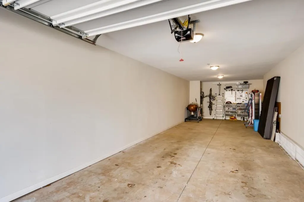 6707 Cadence Boulevard, Sandy Springs, Georgia 30328, 2 Bedrooms Bedrooms, ,2 BathroomsBathrooms,Residential,Sold,6707 Cadence Boulevard,6687463