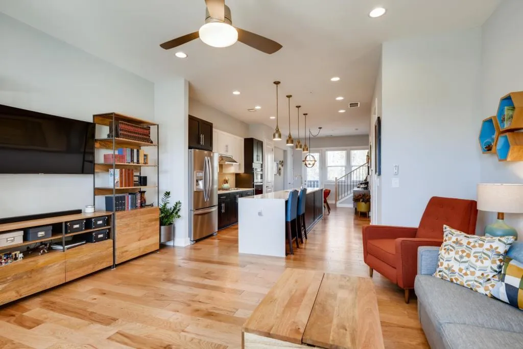 6707 Cadence Boulevard, Sandy Springs, Georgia 30328, 2 Bedrooms Bedrooms, ,2 BathroomsBathrooms,Residential,Sold,6707 Cadence Boulevard,6687463
