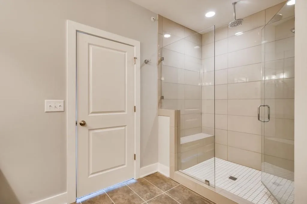 6707 Cadence Boulevard, Sandy Springs, Georgia 30328, 2 Bedrooms Bedrooms, ,2 BathroomsBathrooms,Residential,Sold,6707 Cadence Boulevard,6687463