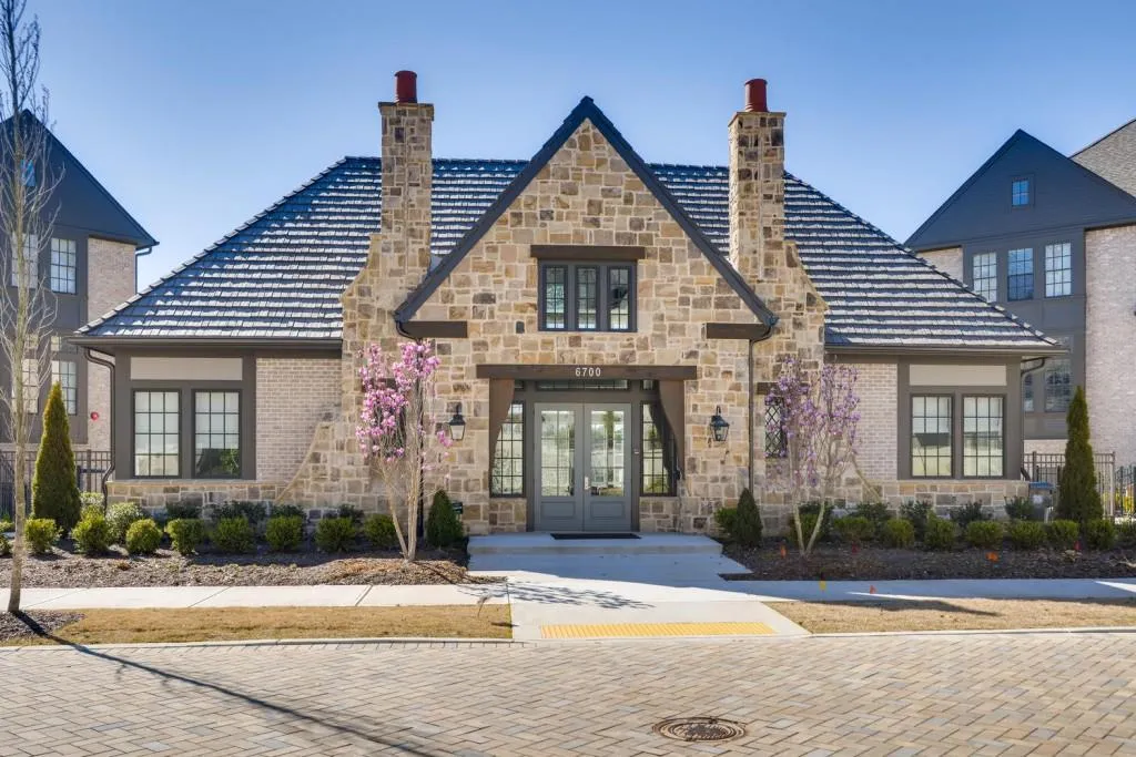 6707 Cadence Boulevard, Sandy Springs, Georgia 30328, 2 Bedrooms Bedrooms, ,2 BathroomsBathrooms,Residential,Sold,6707 Cadence Boulevard,6687463
