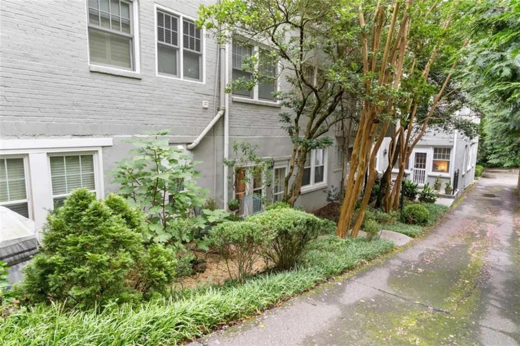 71 Maddox Drive Apt C, Atlanta, Georgia 30309, 1 Bedroom Bedrooms, ,1 BathroomBathrooms,Residential,For Sale,71 Maddox Drive Apt C,7624858