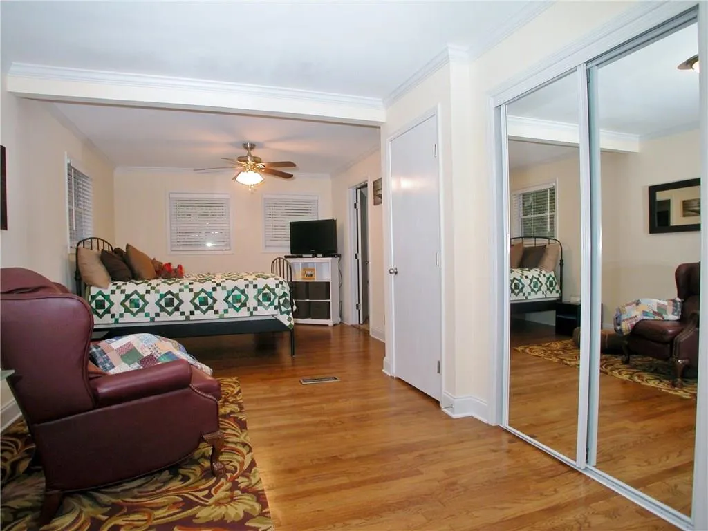 521 Hammond Drive, Atlanta, Georgia 30328, 4 Bedrooms Bedrooms, ,3 BathroomsBathrooms,Residential,Sold,521 Hammond Drive,5602853