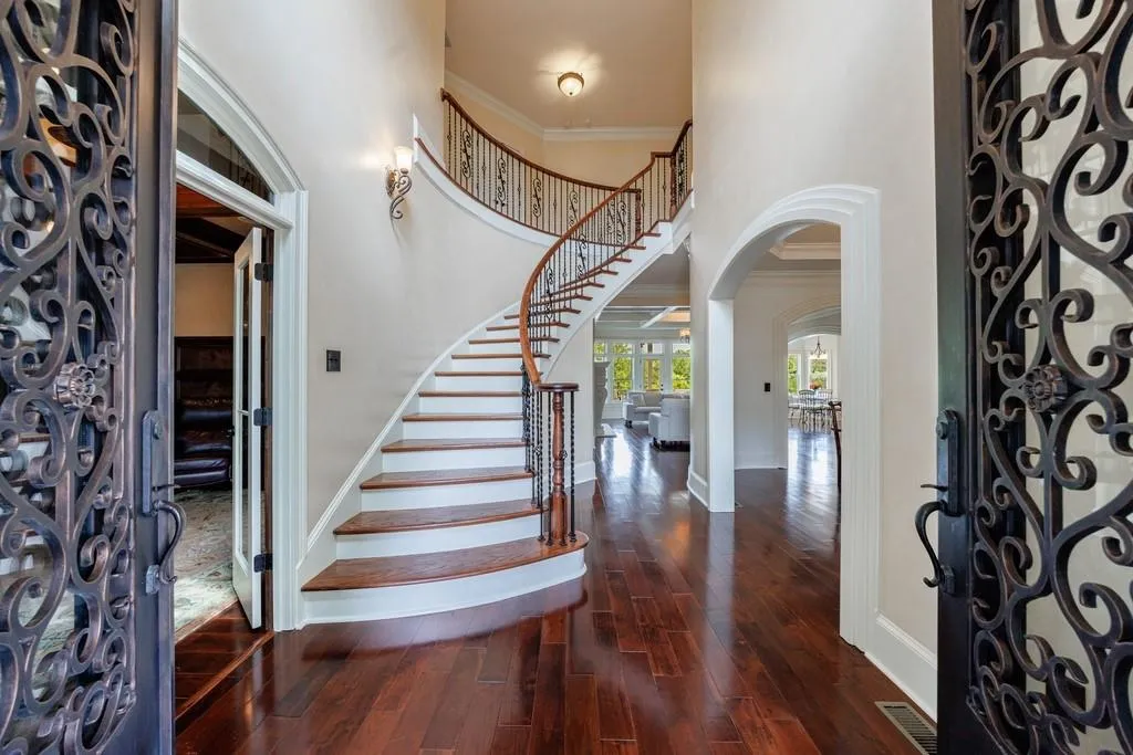 510 Belada Boulevard, Atlanta, Georgia 30342, 7 Bedrooms Bedrooms, ,7 BathroomsBathrooms,Residential,Sold,510 Belada Boulevard,7569046