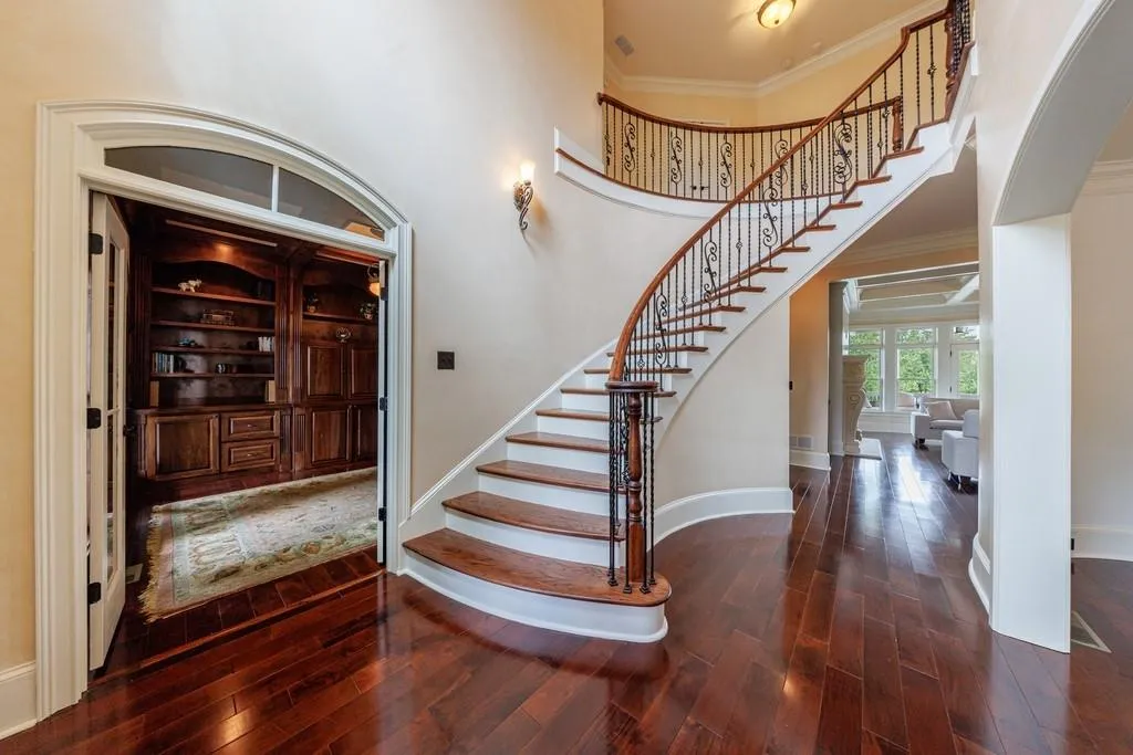 510 Belada Boulevard, Atlanta, Georgia 30342, 7 Bedrooms Bedrooms, ,7 BathroomsBathrooms,Residential,Sold,510 Belada Boulevard,7569046