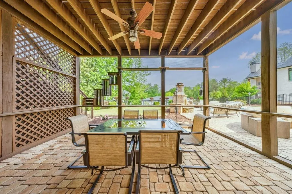 510 Belada Boulevard, Atlanta, Georgia 30342, 7 Bedrooms Bedrooms, ,7 BathroomsBathrooms,Residential,Sold,510 Belada Boulevard,7569046