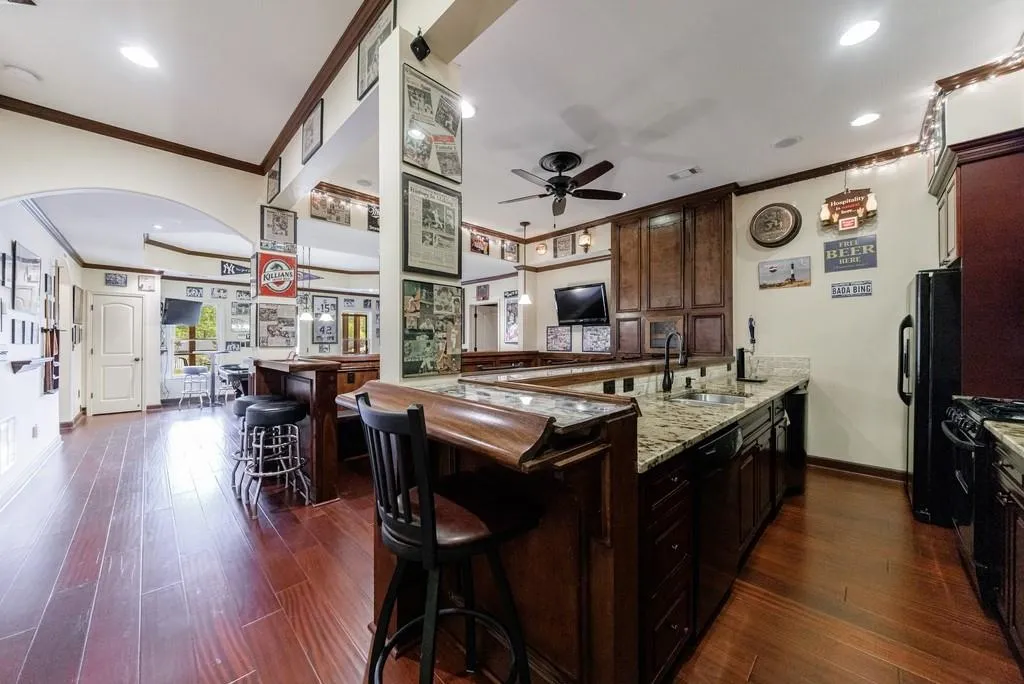 510 Belada Boulevard, Atlanta, Georgia 30342, 7 Bedrooms Bedrooms, ,7 BathroomsBathrooms,Residential,Sold,510 Belada Boulevard,7569046