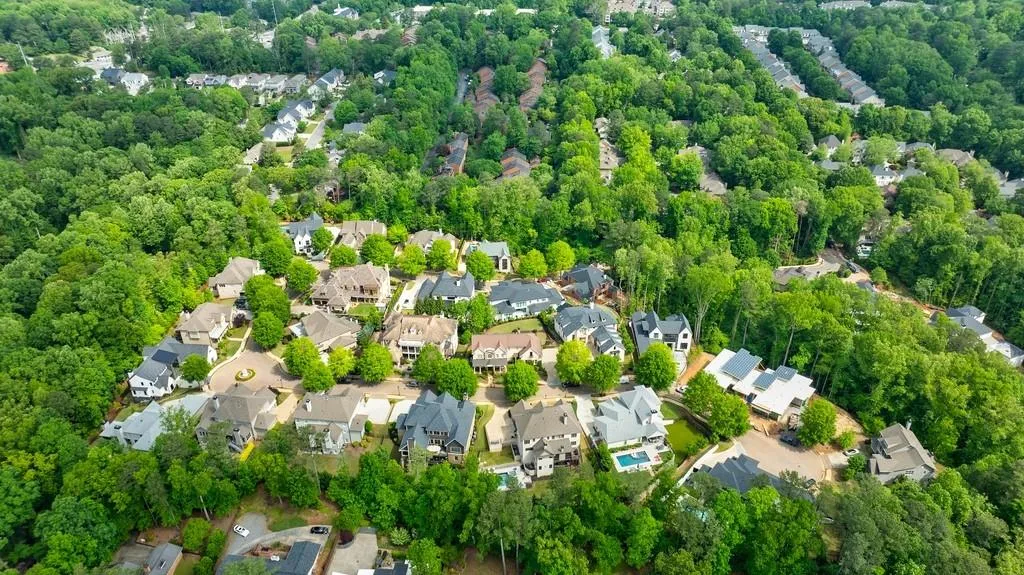 510 Belada Boulevard, Atlanta, Georgia 30342, 7 Bedrooms Bedrooms, ,7 BathroomsBathrooms,Residential,Sold,510 Belada Boulevard,7569046