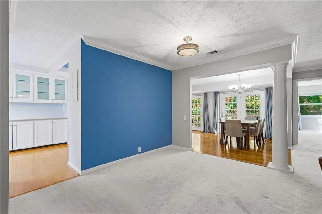 78 Dunwoody Springs Drive, Atlanta, Georgia 30328, 2 Bedrooms Bedrooms, ,2 BathroomsBathrooms,Residential,For Sale,78 Dunwoody Springs Drive,7669722