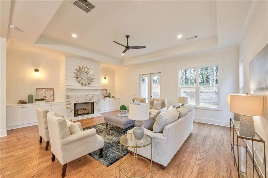 286 Green Hill Road, Sandy Springs, Georgia 30342, 4 Bedrooms Bedrooms, ,3 BathroomsBathrooms,Residential,Sold,286 Green Hill Road,7029908