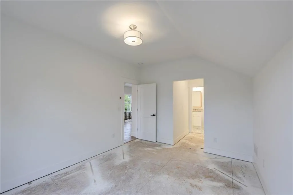 286 Green Hill Road, Sandy Springs, Georgia 30342, 4 Bedrooms Bedrooms, ,3 BathroomsBathrooms,Residential,Sold,286 Green Hill Road,7029908