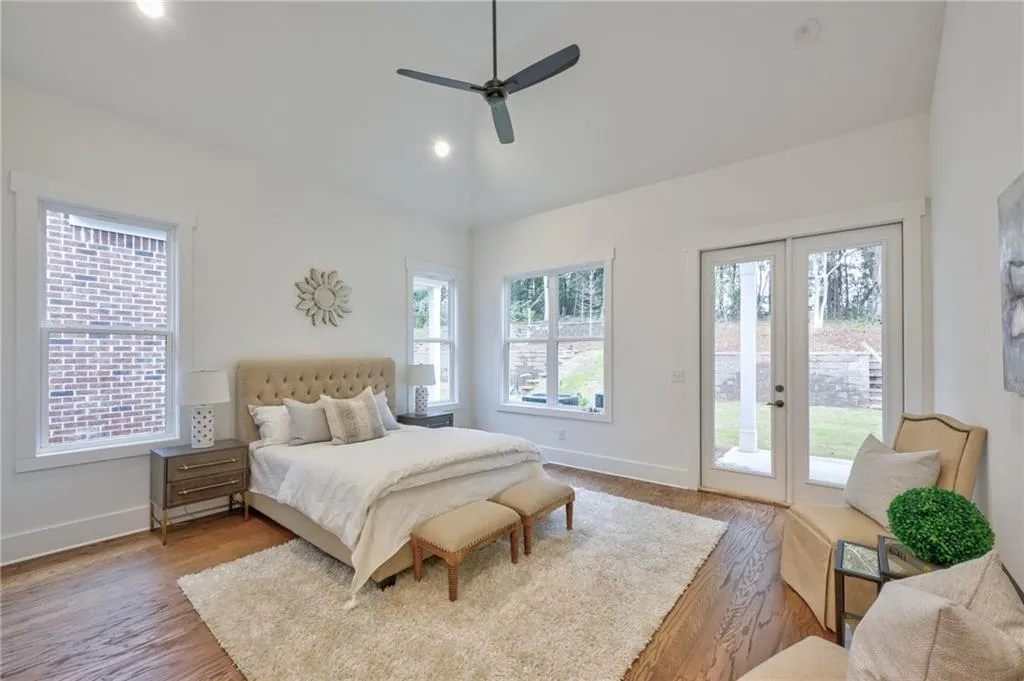 286 Green Hill Road, Sandy Springs, Georgia 30342, 4 Bedrooms Bedrooms, ,3 BathroomsBathrooms,Residential,Sold,286 Green Hill Road,7029908