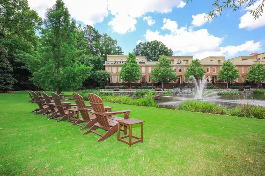 1110 River Vista Drive, Atlanta, Georgia 30339, 3 Bedrooms Bedrooms, ,3 BathroomsBathrooms,Residential,Sold,1110 River Vista Drive,6599671