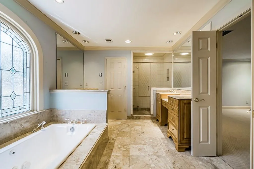 5475 E Idlewood Lane, Sandy Springs, Georgia 30327, 3 Bedrooms Bedrooms, ,3 BathroomsBathrooms,Residential,Sold,5475 E Idlewood Lane,6681000