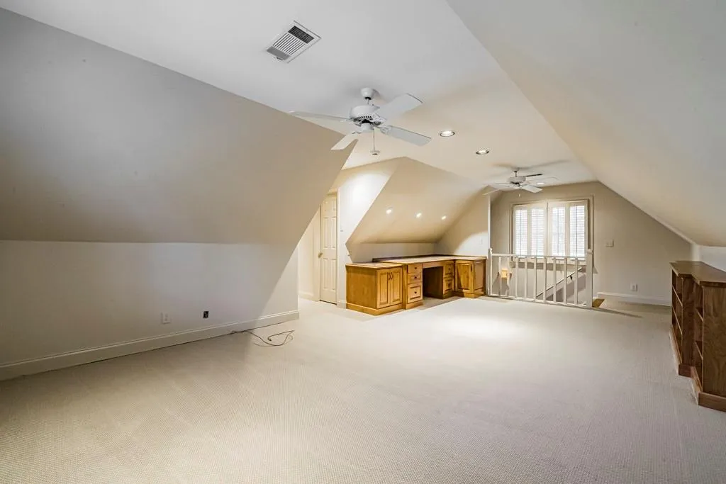 5475 E Idlewood Lane, Sandy Springs, Georgia 30327, 3 Bedrooms Bedrooms, ,3 BathroomsBathrooms,Residential,Sold,5475 E Idlewood Lane,6681000