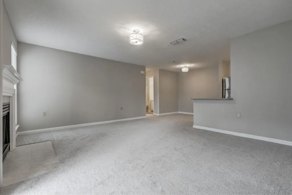 614 Granville Court, Sandy Springs, Georgia 30328, 2 Bedrooms Bedrooms, ,2 BathroomsBathrooms,Residential,Sold,614 Granville Court,6502433