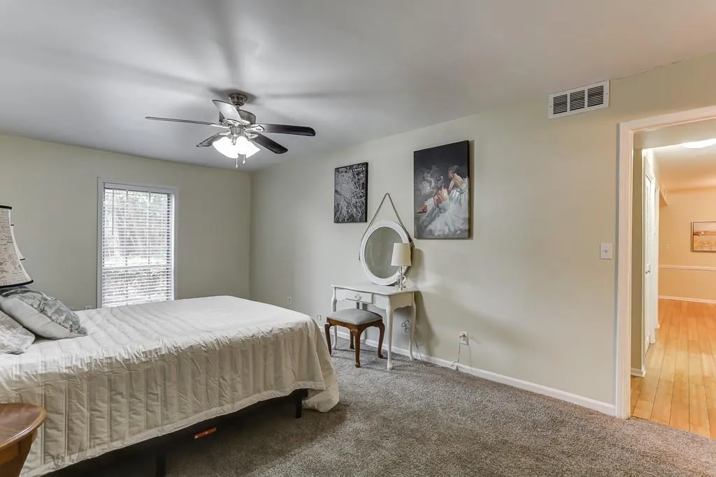 6851 Roswell Road Unit J6, Sandy Springs, Georgia 30328, 2 Bedrooms Bedrooms, ,2 BathroomsBathrooms,Residential,Sold,6851 Roswell Road Unit J6,6631997