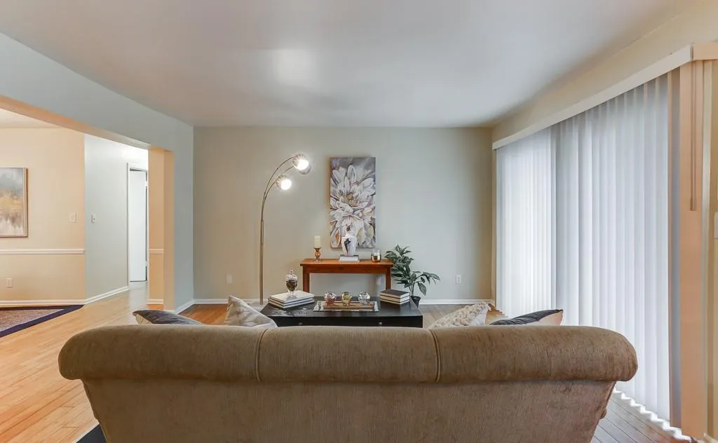 6851 Roswell Road Unit J6, Sandy Springs, Georgia 30328, 2 Bedrooms Bedrooms, ,2 BathroomsBathrooms,Residential,Sold,6851 Roswell Road Unit J6,6631997