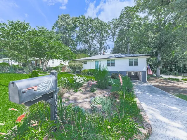1170