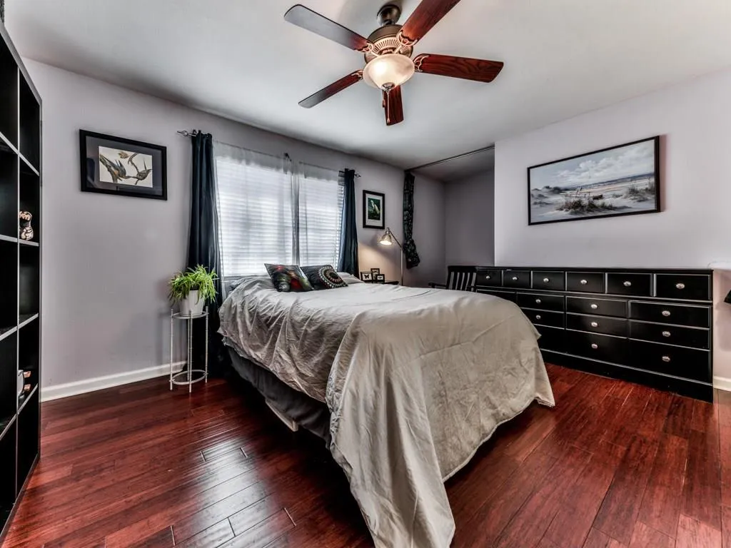 6940 Roswell Road Unit 8f, Atlanta, Georgia 30328, 2 Bedrooms Bedrooms, ,1 BathroomBathrooms,Residential,Sold,6940 Roswell Road Unit 8f,6111963
