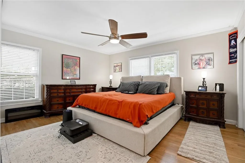 3669 Peachtree Road Ne Unit 3b, Atlanta, Georgia 30319, 2 Bedrooms Bedrooms, 0 ,1 BathroomBathrooms,Residential,For Sale,3669 Peachtree Road Ne Unit 3b,7756143