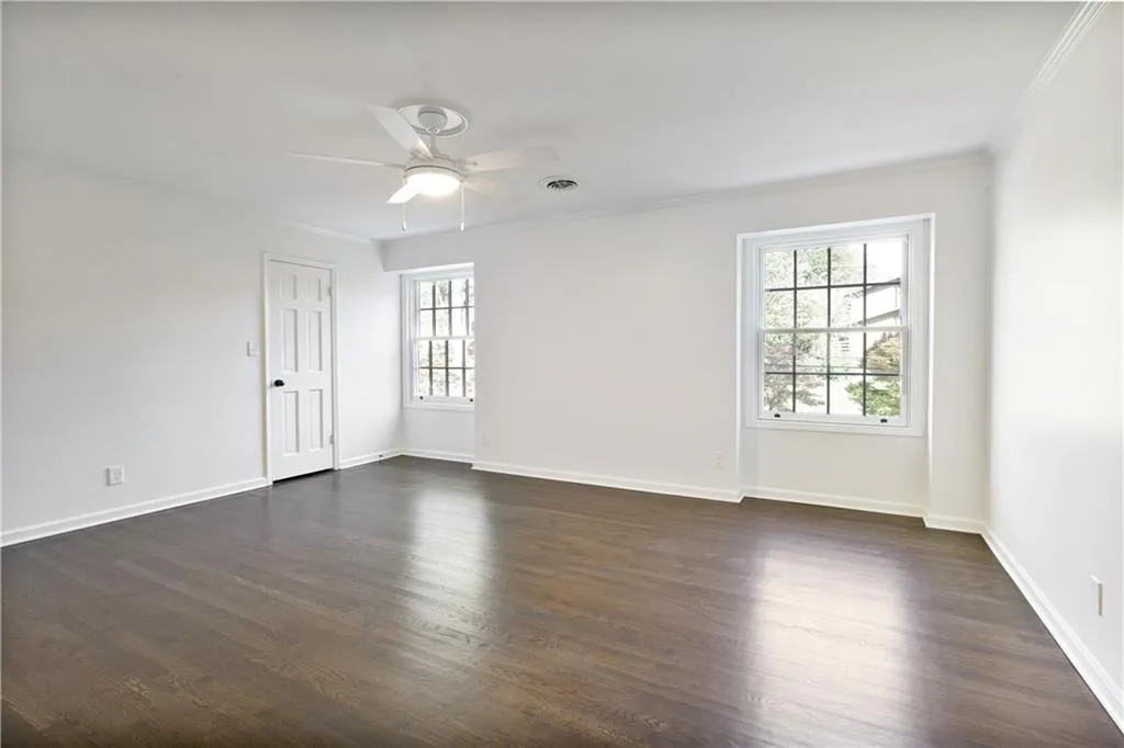 6140 Heards Creek Drive, Sandy Springs, Georgia 30328, 4 Bedrooms Bedrooms, ,3 BathroomsBathrooms,Residential,Sold,6140 Heards Creek Drive,6799569