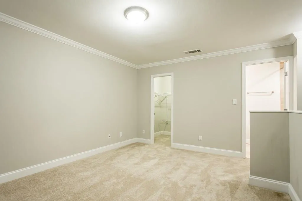 6980 Roswell Road Unit L1, Sandy Springs, Georgia 30328, 1 Bedroom Bedrooms, ,1 BathroomBathrooms,Residential,Sold,6980 Roswell Road Unit L1,6027190