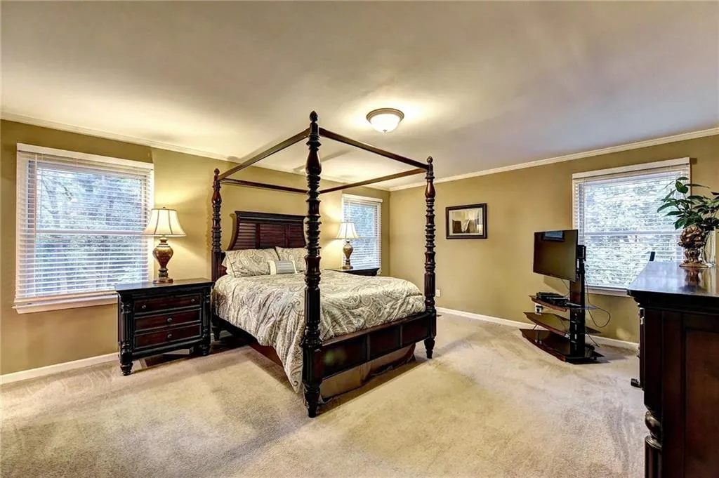7520 Mount Vernon Road, Sandy Springs, Georgia 30350, 5 Bedrooms Bedrooms, ,3 BathroomsBathrooms,Residential,Sold,7520 Mount Vernon Road,6091039