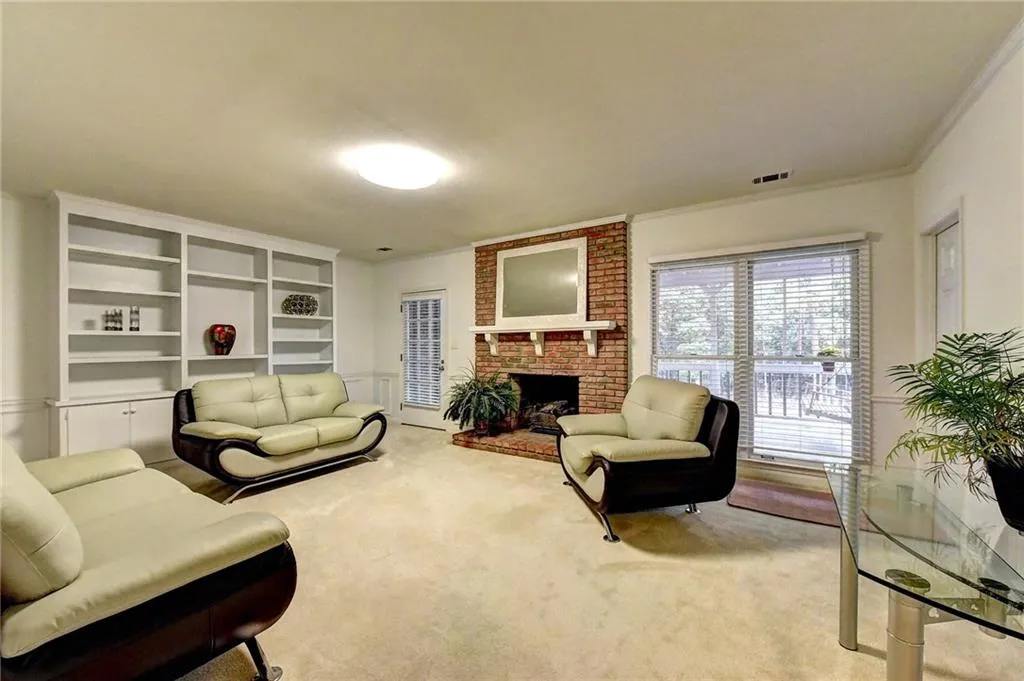 7520 Mount Vernon Road, Sandy Springs, Georgia 30350, 5 Bedrooms Bedrooms, ,3 BathroomsBathrooms,Residential,Sold,7520 Mount Vernon Road,6091039