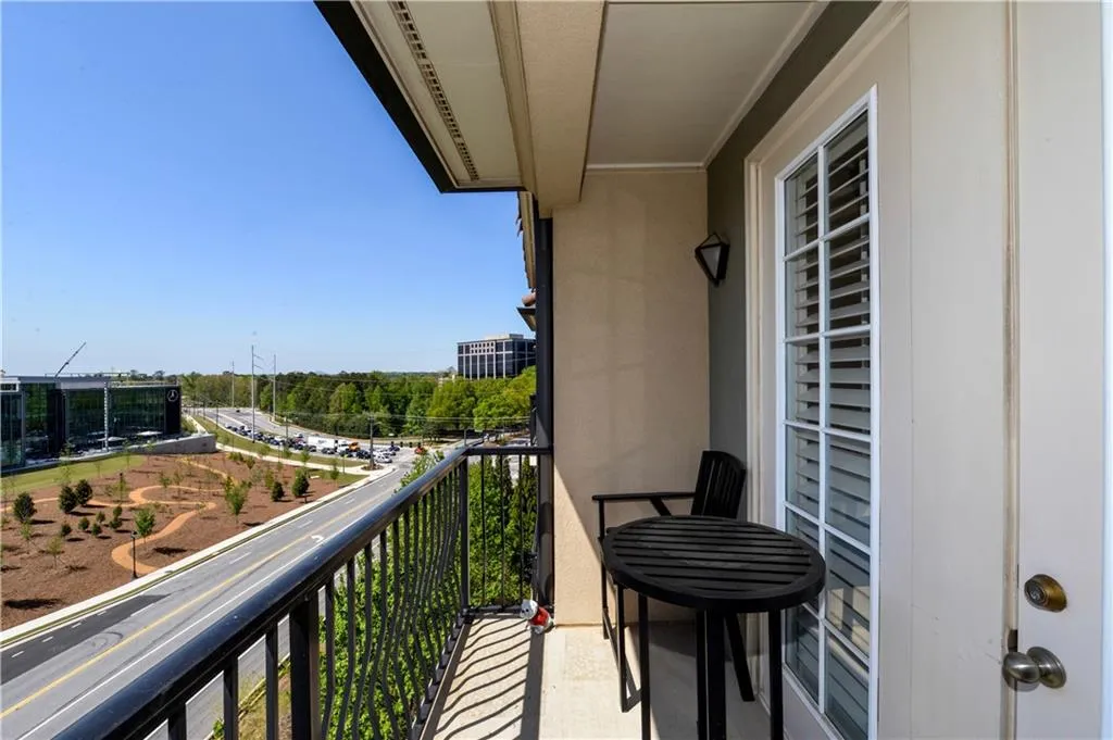 901 Abernathy Road Unit 6200, Atlanta, Georgia 30328, 2 Bedrooms Bedrooms, ,2 BathroomsBathrooms,Residential,Sold,901 Abernathy Road Unit 6200,5999056