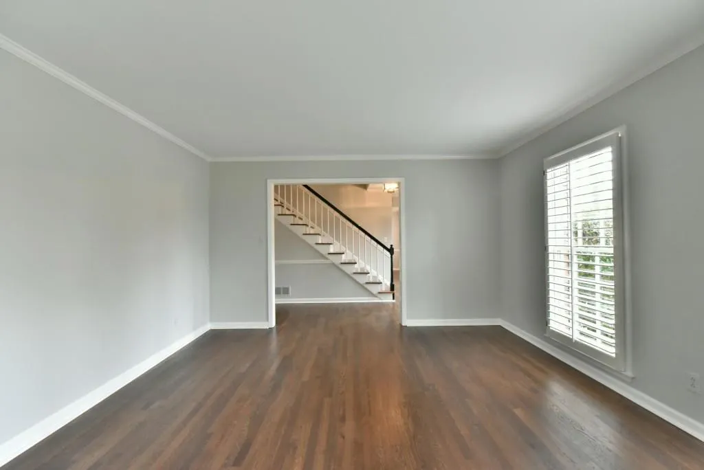 317 Dartmoor Circle, Sandy Springs, Georgia 30328, 4 Bedrooms Bedrooms, ,3 BathroomsBathrooms,Residential,Sold,317 Dartmoor Circle,5966217
