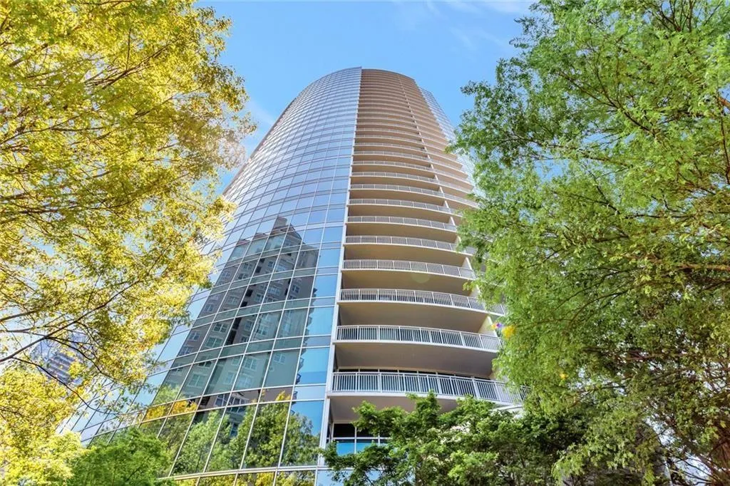 View of apartment building / complex
