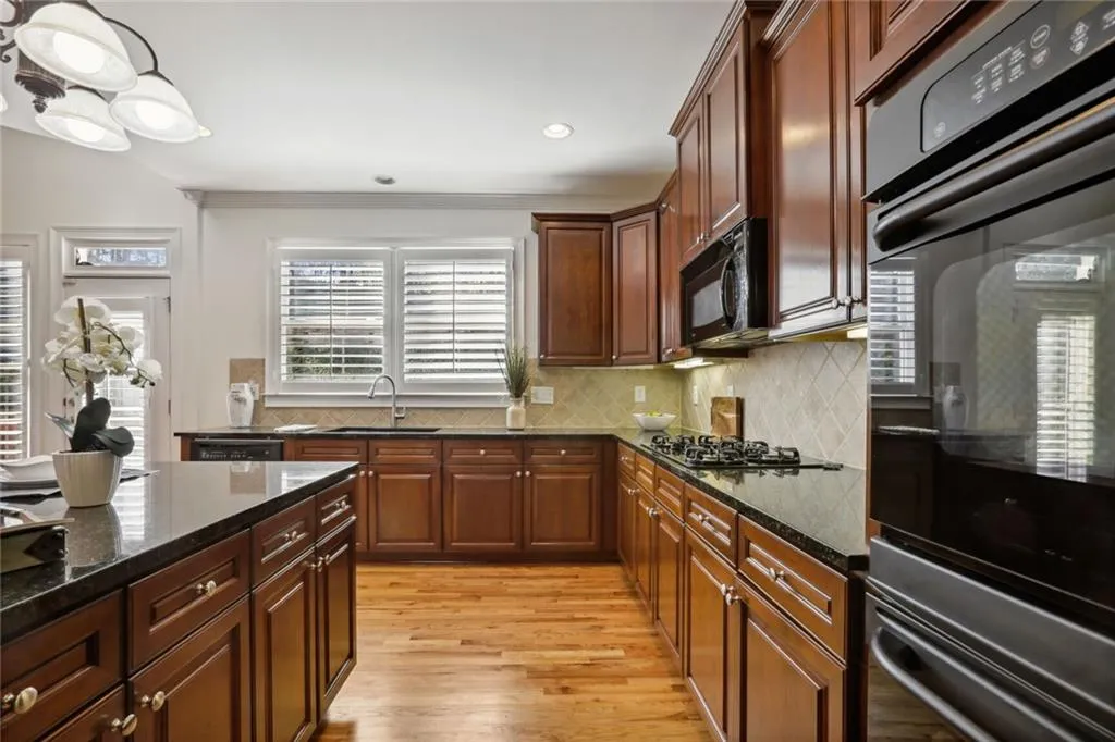 520 Trowbrook Road, Atlanta, Georgia 30350, 4 Bedrooms Bedrooms, ,3 BathroomsBathrooms,Residential,Sold,520 Trowbrook Road,7188409