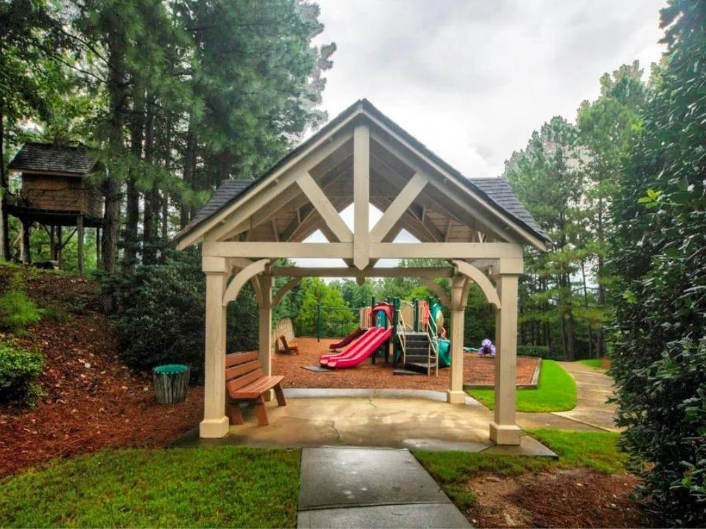 520 Trowbrook Road, Atlanta, Georgia 30350, 4 Bedrooms Bedrooms, ,3 BathroomsBathrooms,Residential,Sold,520 Trowbrook Road,7188409
