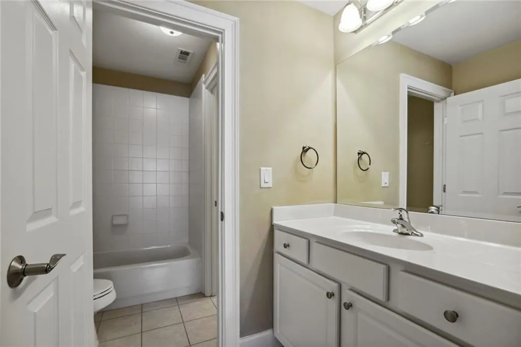 520 Trowbrook Road, Atlanta, Georgia 30350, 4 Bedrooms Bedrooms, ,3 BathroomsBathrooms,Residential,Sold,520 Trowbrook Road,7188409