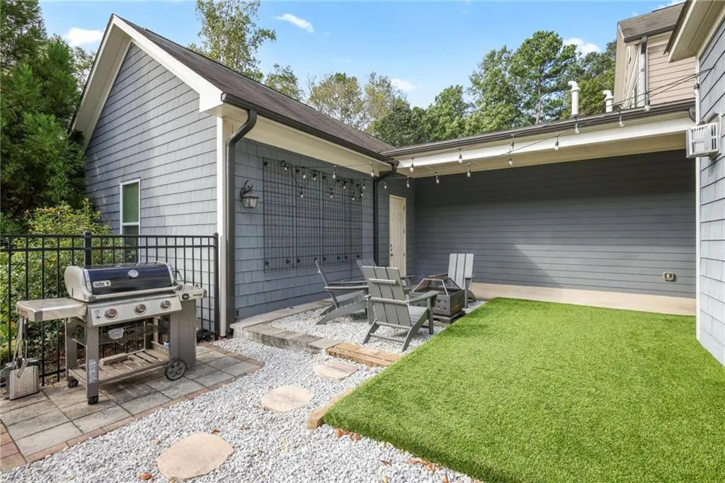 887 Proctor Oaks Street Nw, Atlanta, Georgia 30318, 4 Bedrooms Bedrooms, ,3 BathroomsBathrooms,Residential,For Sale,887 Proctor Oaks Street Nw,7650588