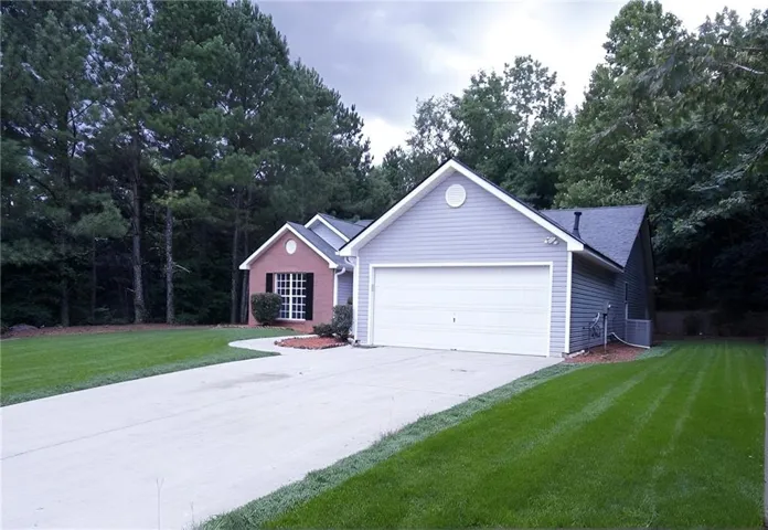4205 Old House Drive, Conley, Georgia 30288