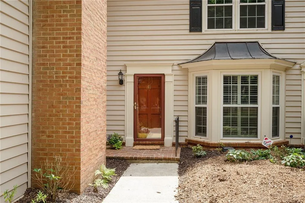 45 Mount Vernon Circle, Sandy Springs, Georgia 30338, 2 Bedrooms Bedrooms, ,2 BathroomsBathrooms,Residential,Sold,45 Mount Vernon Circle,7248804