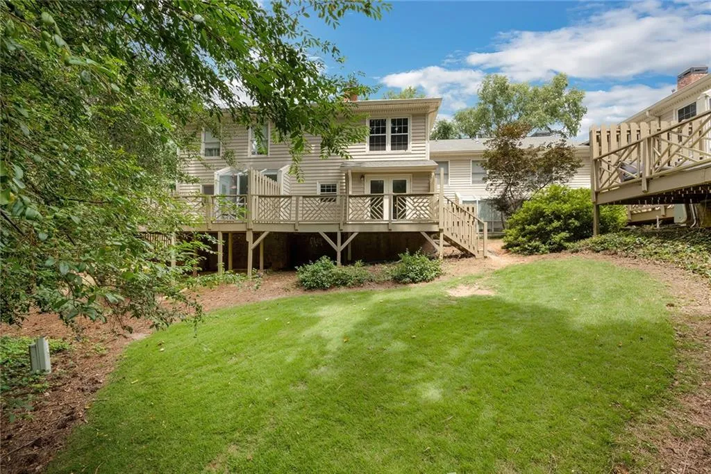 45 Mount Vernon Circle, Sandy Springs, Georgia 30338, 2 Bedrooms Bedrooms, ,2 BathroomsBathrooms,Residential,Sold,45 Mount Vernon Circle,7248804