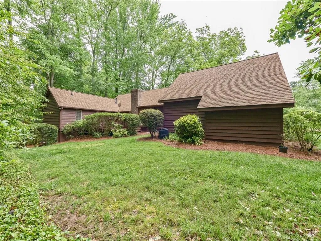 7440 Half Penny Place, Sandy Springs, Georgia 30350, 4 Bedrooms Bedrooms, ,3 BathroomsBathrooms,Residential,Sold,7440 Half Penny Place,6010810