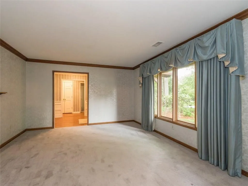 7440 Half Penny Place, Sandy Springs, Georgia 30350, 4 Bedrooms Bedrooms, ,3 BathroomsBathrooms,Residential,Sold,7440 Half Penny Place,6010810