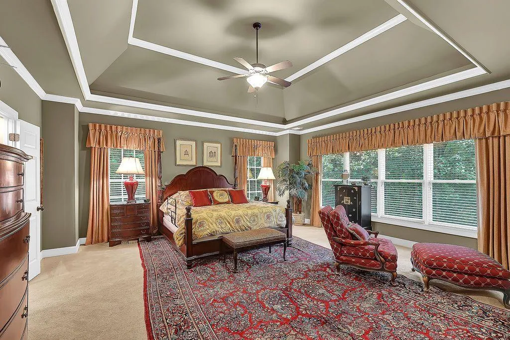 485 Trowgate Lane, Sandy Springs, Georgia 30350, 5 Bedrooms Bedrooms, ,5 BathroomsBathrooms,Residential,Sold,485 Trowgate Lane,6950686