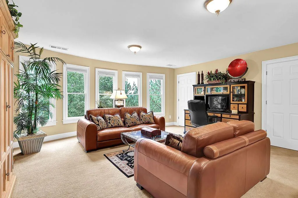 485 Trowgate Lane, Sandy Springs, Georgia 30350, 5 Bedrooms Bedrooms, ,5 BathroomsBathrooms,Residential,Sold,485 Trowgate Lane,6950686