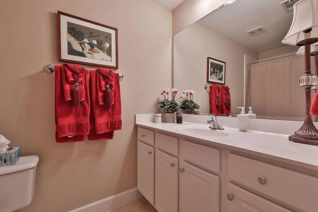 485 Trowgate Lane, Sandy Springs, Georgia 30350, 5 Bedrooms Bedrooms, ,5 BathroomsBathrooms,Residential,Sold,485 Trowgate Lane,6950686