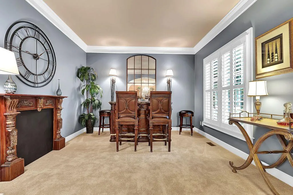 485 Trowgate Lane, Sandy Springs, Georgia 30350, 5 Bedrooms Bedrooms, ,5 BathroomsBathrooms,Residential,Sold,485 Trowgate Lane,6950686