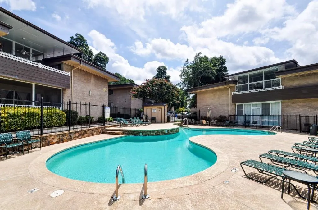 346 Carpenter Drive Unit 44, Atlanta, Georgia 30328, 2 Bedrooms Bedrooms, ,2 BathroomsBathrooms,Residential,Sold,346 Carpenter Drive Unit 44,5586418