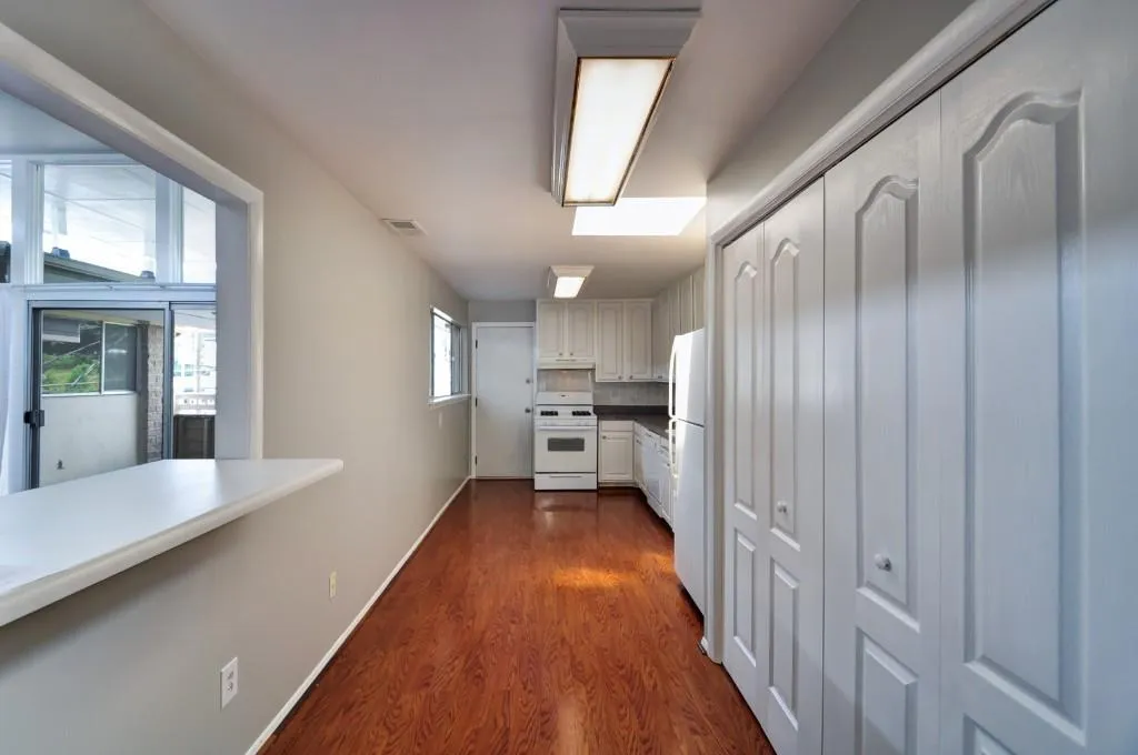 346 Carpenter Drive Unit 44, Atlanta, Georgia 30328, 2 Bedrooms Bedrooms, ,2 BathroomsBathrooms,Residential,Sold,346 Carpenter Drive Unit 44,5586418