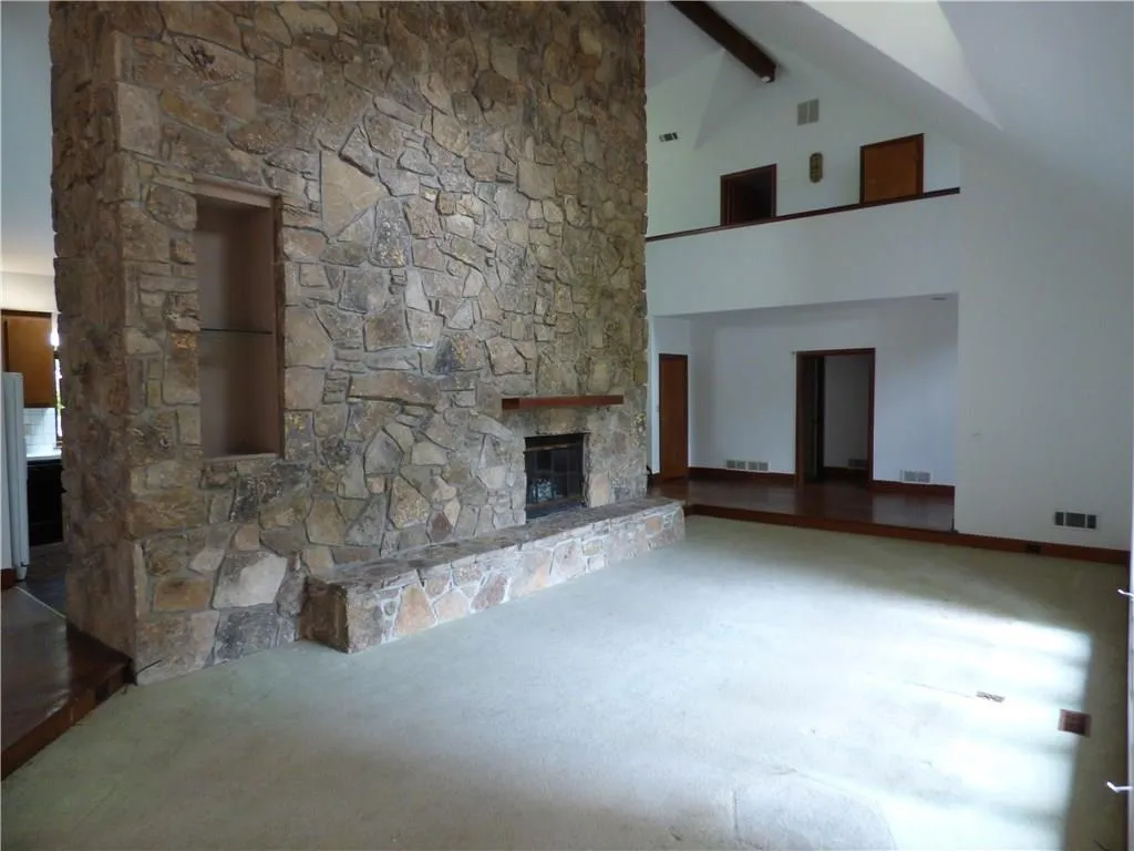 205 Cliff Overlook, Sandy Springs, Georgia 30350, 5 Bedrooms Bedrooms, ,4 BathroomsBathrooms,Residential,Sold,205 Cliff Overlook,5760698