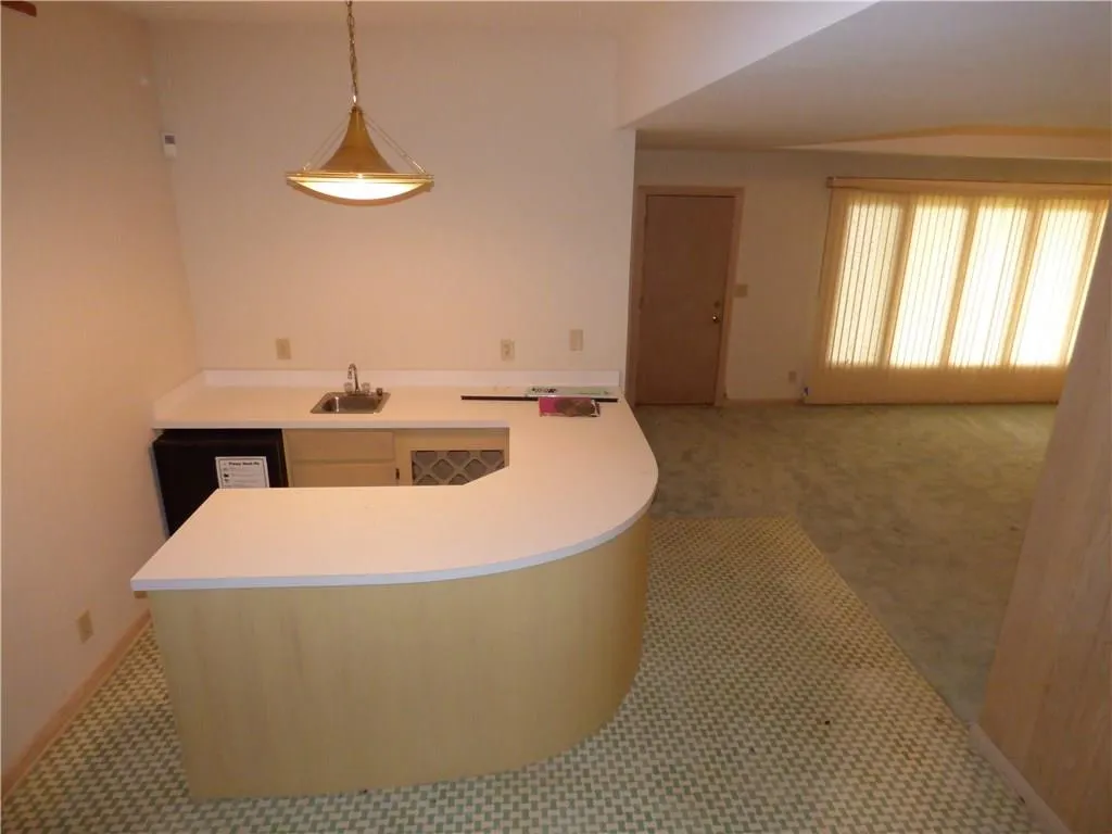 205 Cliff Overlook, Sandy Springs, Georgia 30350, 5 Bedrooms Bedrooms, ,4 BathroomsBathrooms,Residential,Sold,205 Cliff Overlook,5760698