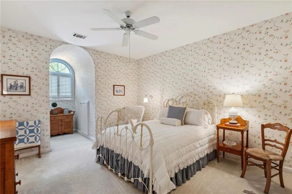 1840 Brandon Hall Drive, Sandy Springs, Georgia 30350, 4 Bedrooms Bedrooms, ,3 BathroomsBathrooms,Residential,Sold,1840 Brandon Hall Drive,7198709